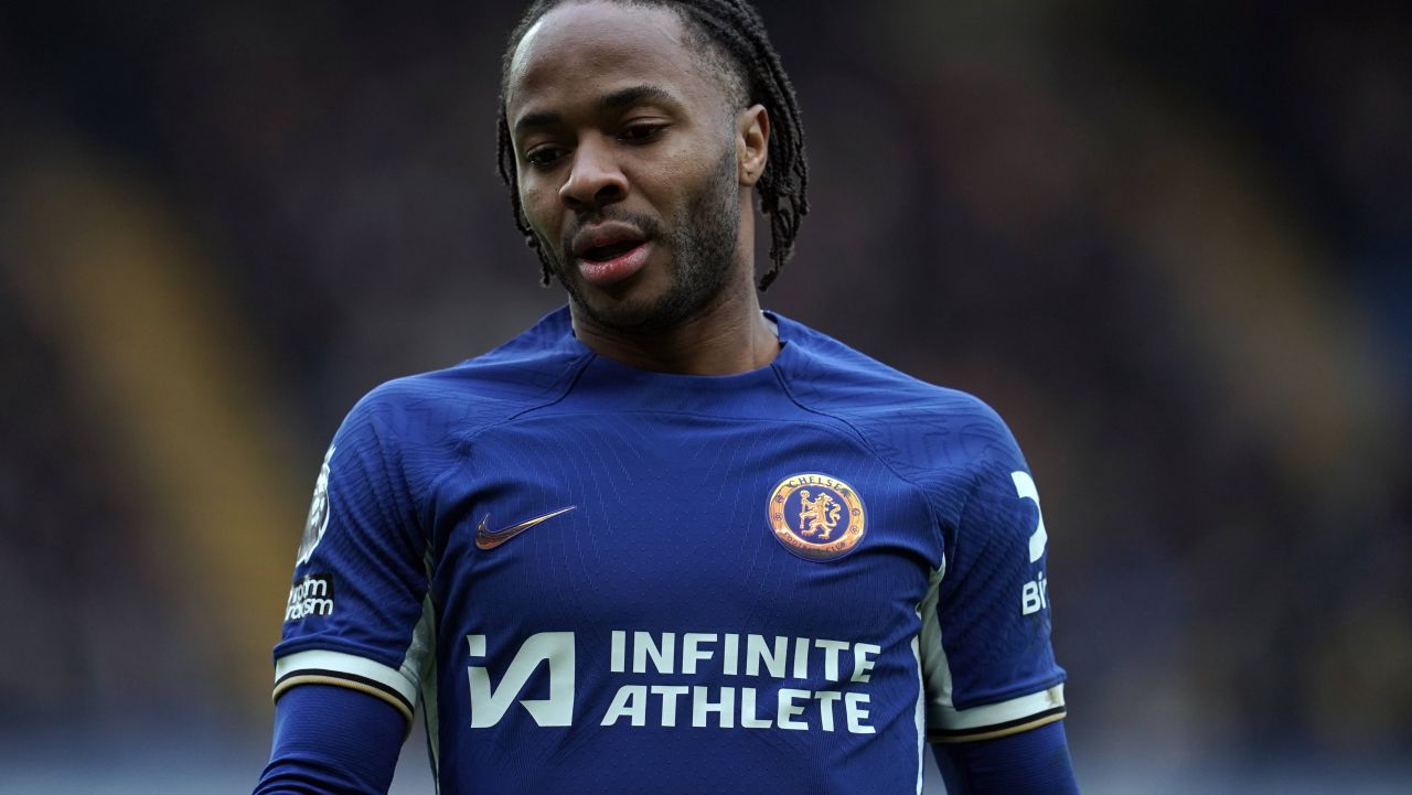 Chelsea și Raheem Sterling se despart de comun acord Chelsea a încheiat un capitol important din istoria recentă a clubului, anunțând astăzi rezilierea de comun acord a contractului cu atacantul Raheem Sterling