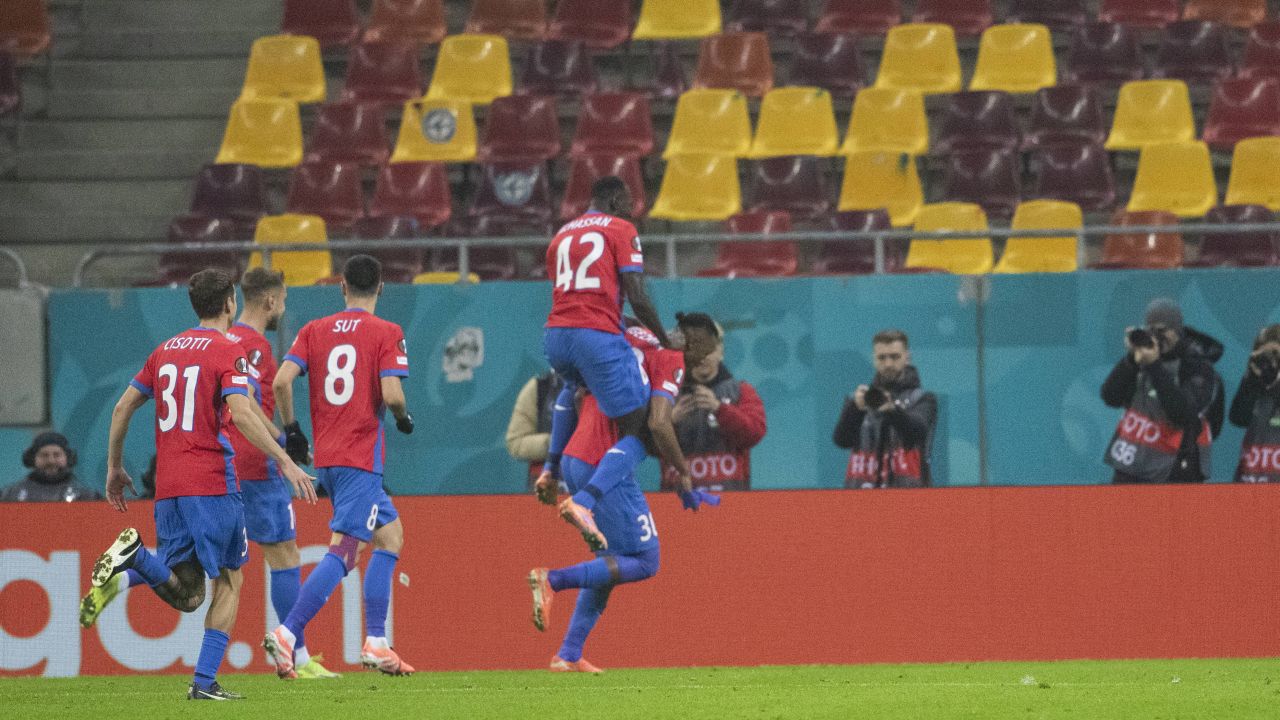 Îndoieli în privința viitorului la FCSB pentru un titular important Unul dintre jucătorii de bază ai echipei FCSB, la care Gigi Becali este patron, a semnalat recente îndoieli în legătură cu viitorul său în cadrul clubului