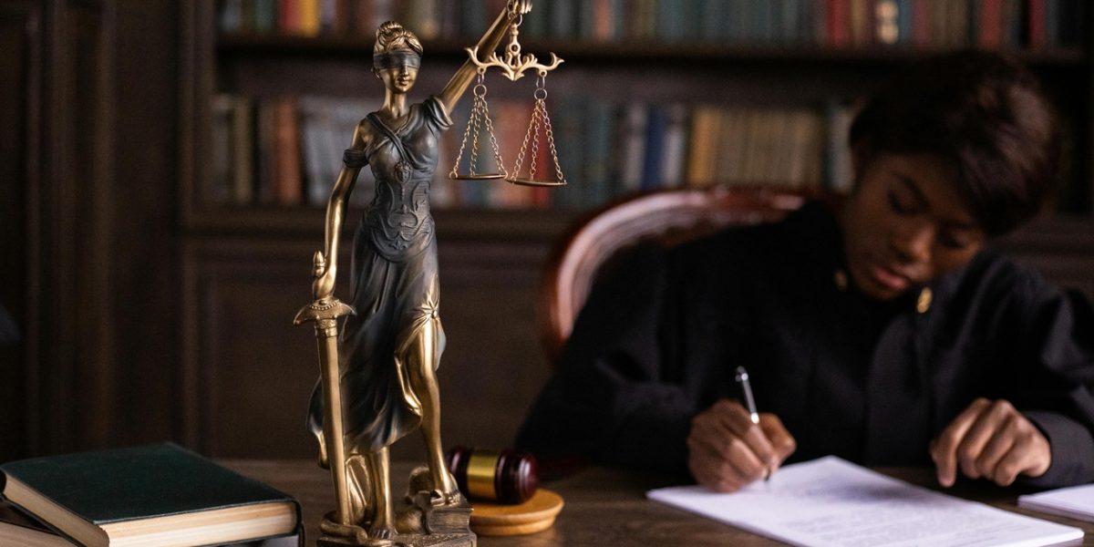 judecator-statele-unite-justitie-.jpg - Presa360