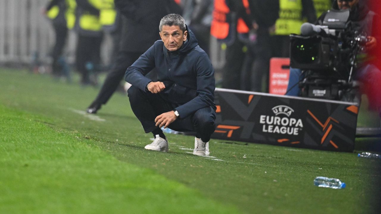 Răzvan Lucescu, eliminat după ce a pierdut cu doi juniori în Lyon: PAOK 4-2