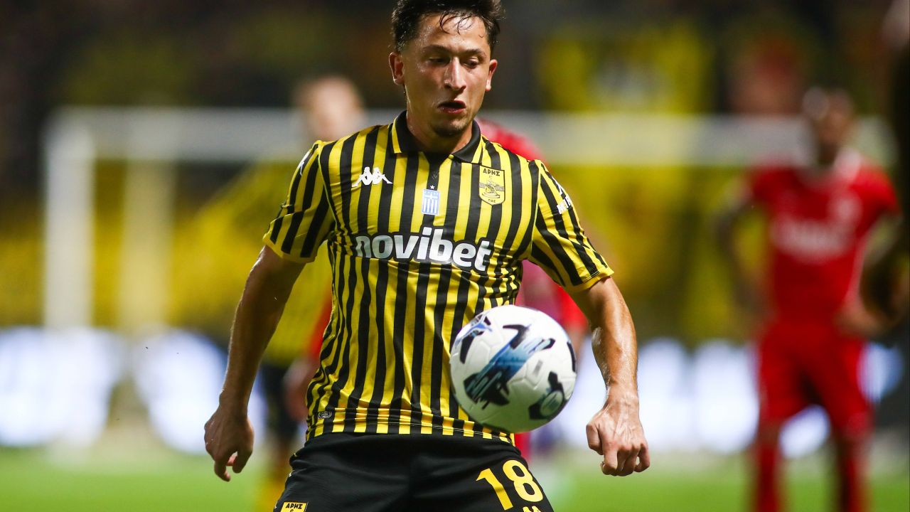 Olimpiu Moruțan, transferat de greci: împrumut cu posibilitate de cumpărare.