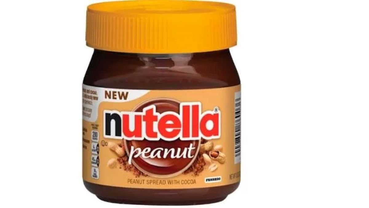 Ferrero lansează Nutella Peanut – o combinație surprinzătoare, după 60 de ani de tradiție După o așteptare îndelungată, Ferrero, producătorul celebrului spread de ciocolată și alune, a anunțat oficial lansarea noului produs Nutella Peanut, o combinație inedită de Nutella clasică și unt de arahide