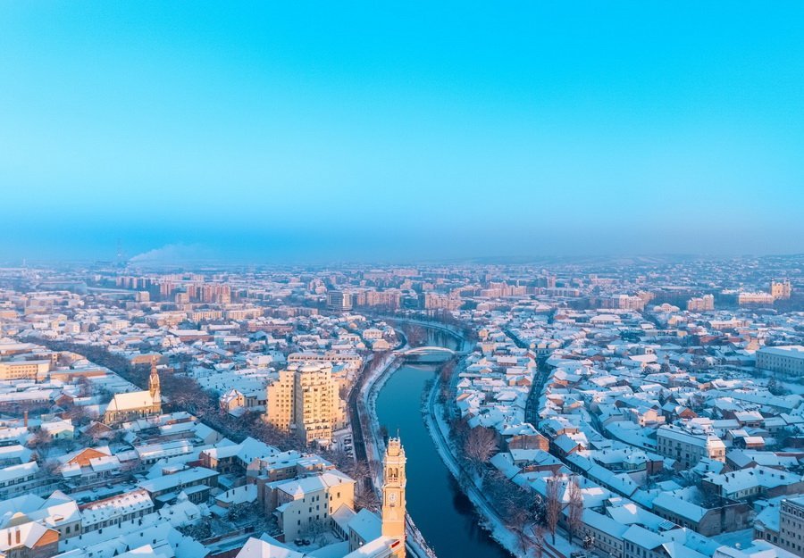 Orădenii pot începe de astăzi achitarea impozitelor locale cu majorări semnificative Primăria Oradea a anunțat că orădenii pot să-și achite taxele și impozitele locale începând de astăzi, 15 ianuarie 2026