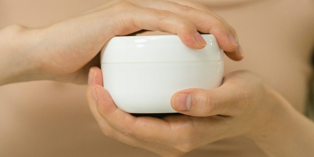 pexels-shvets-production-9774603-scaled-e1769354345225.jpg - Presa360