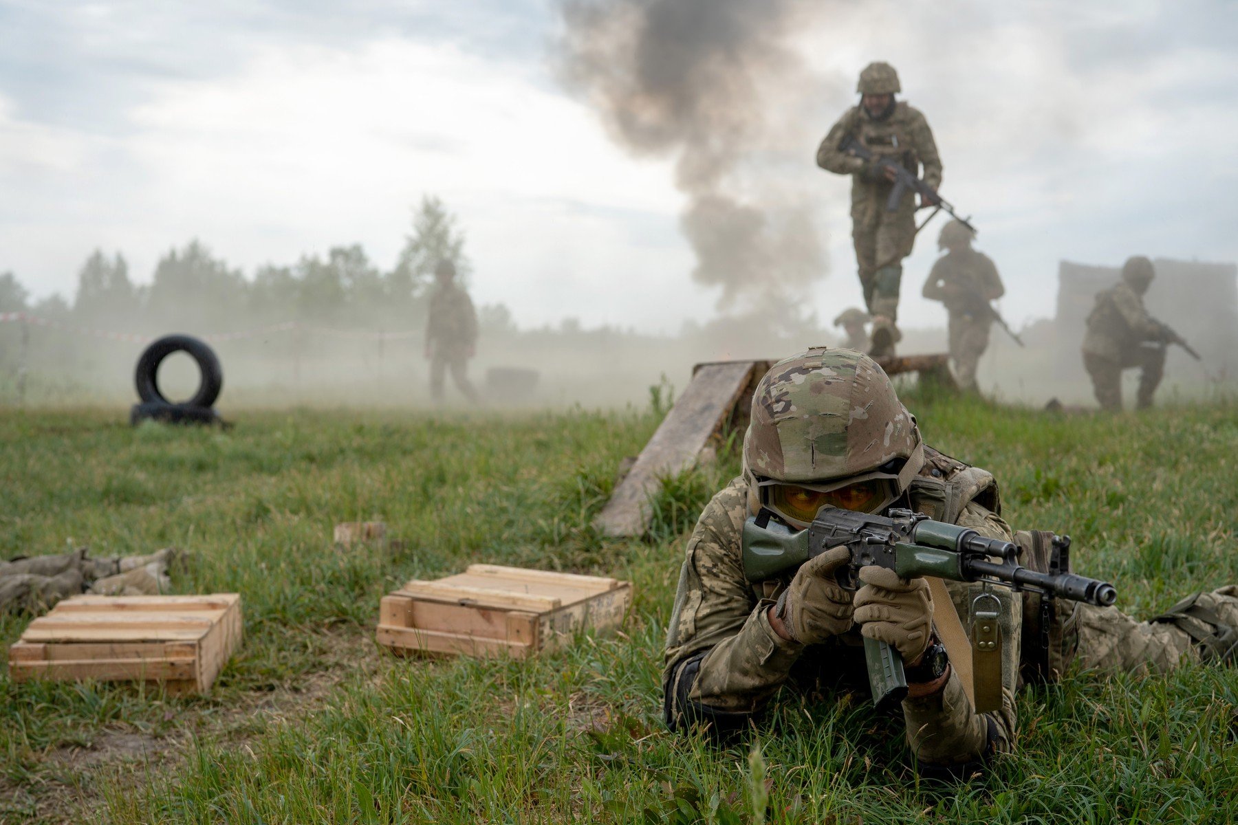 Marea Britanie își intensifică pregătirile militare pentru eventualitatea unui armistițiu cu Rusia în Ucraina, alocând 200 de milioane de lire sterline (aproximativ 230 de milioane de euro) pentru a susține o eventuală misiune multinațională în regiune