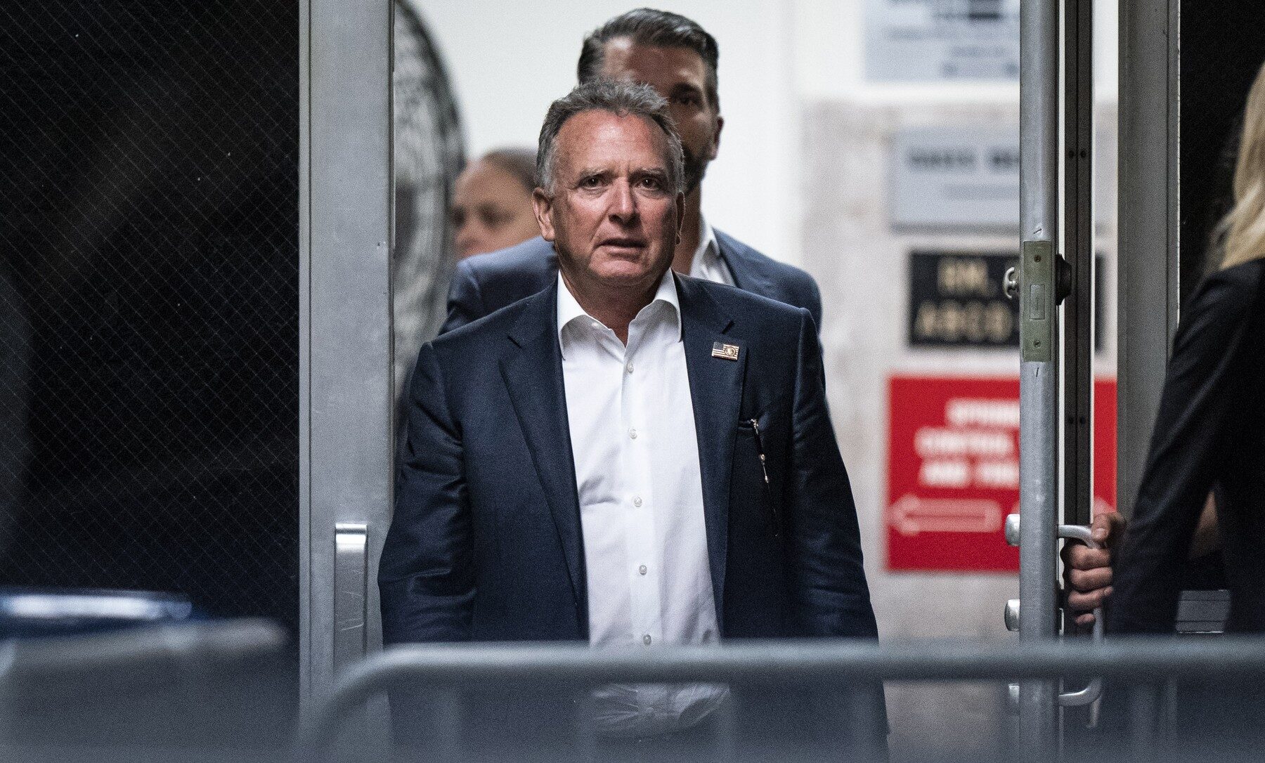 Reprezentanți de rang înalt ai fostului președinte Donald Trump la Paris pentru o reuniune crucială a coaliției ucrainene Marți, 6 ianuarie, Parisul va fi scena unei întâlniri de marcar, ce aduce împreună lideri internaționali și reprezentanți ai aliaților Ucrainei, într-un moment critic al crizei din Estul Europei