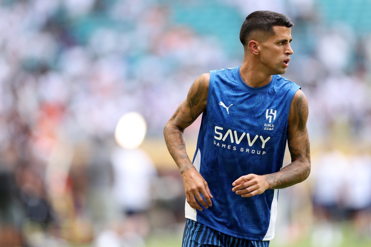 Inter și Al-Hilal au ajuns la un acord pentru transferul lui Joao Cancelo Inter Milano a ajuns la un acord verbal cu Al-Hilal pentru transferul lui Joao Cancelo, conform unor surse din presă italiană