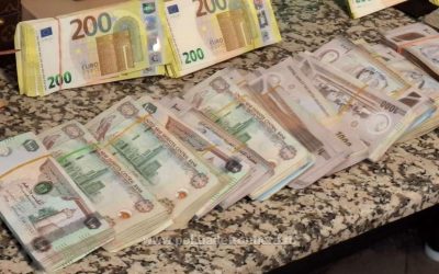 teancuri-de-bani.jpg - Presa360