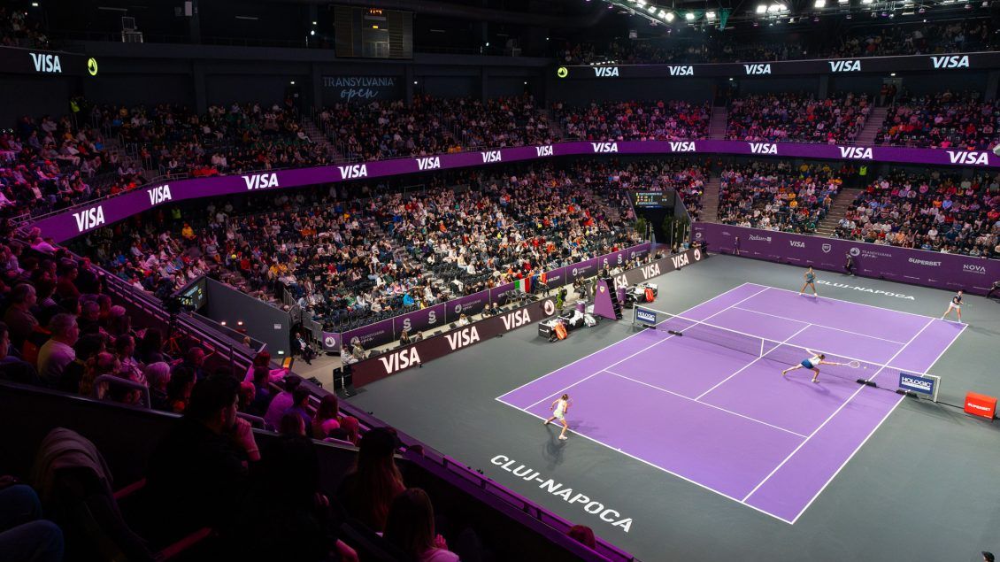 Tragerea la sorţi pentru Transylvania Open 2023: O ediţie cu multe aşteptări Turneul Transylvania Open, competiție WTA 250, își va deschide porțile sâmbătă, în BTarena din Cluj-Napoca, fiind deja subiect de discuţie în cercurile iubitorilor de tenis