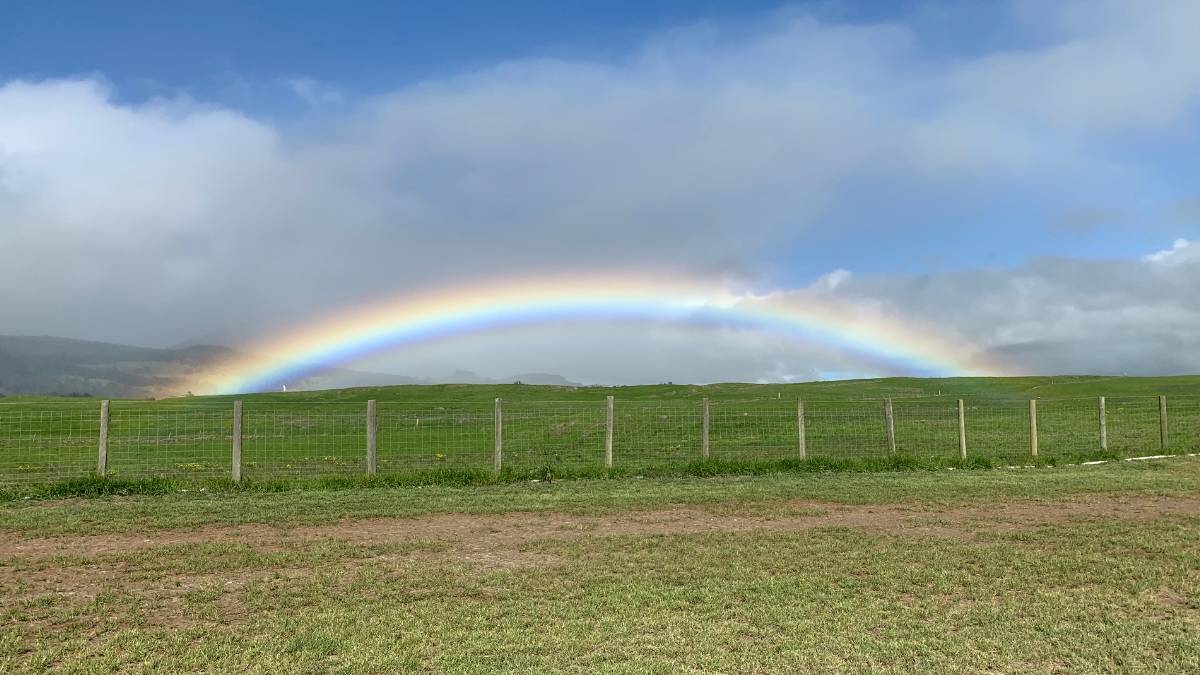 Big Island: Vreme capricioasă și furtuni iminente Un front rece se îndreaptă spre Big Island, aducând vești contradictorii pentru locuitori și turiști