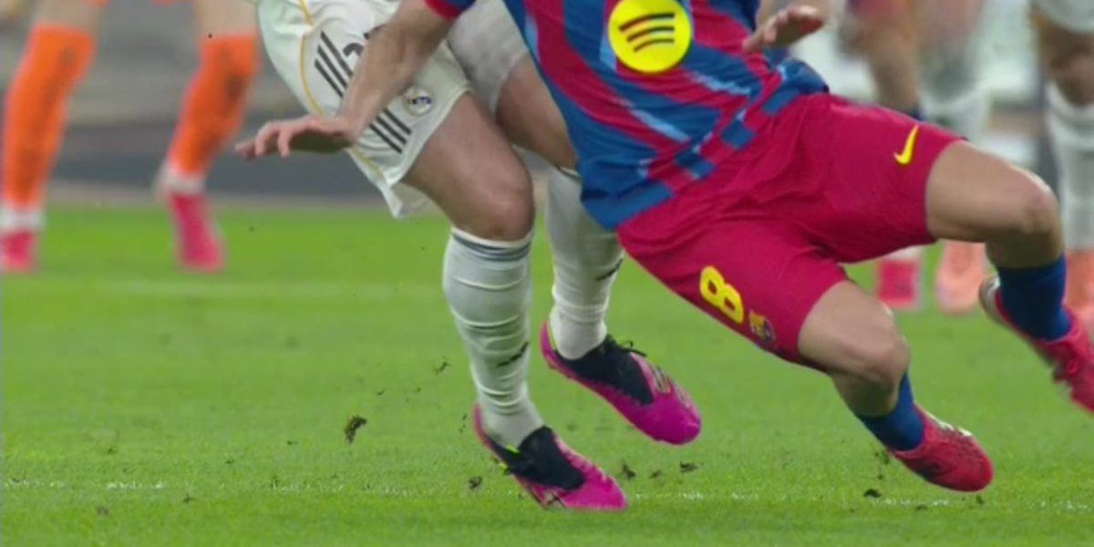 xabi-flick-29-photoroom.png - Presa360