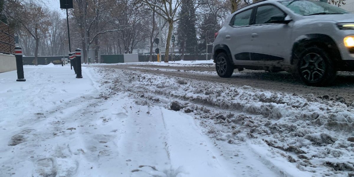 zapada-bucuresti.jpg - Presa360