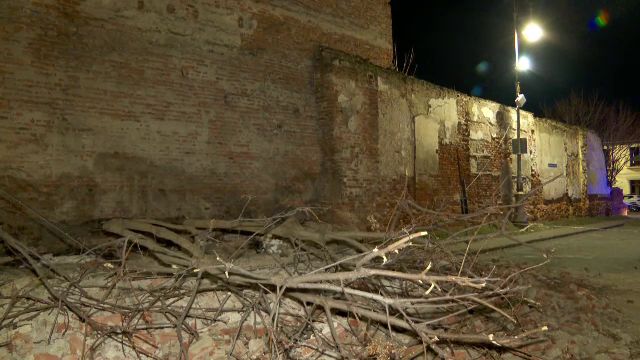 zid-cazut.png - Presa360