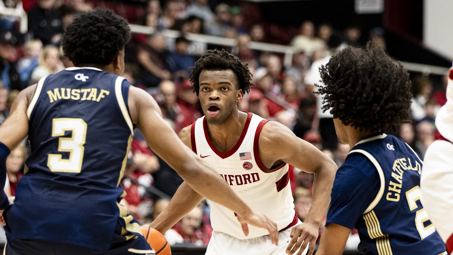 Stanford recâștigă încrederea cu o victorie concludentă împotriva Georgia Tech Stanford a învins Georgia Tech cu 95-72, într-o partidă crucială desfășurată sâmbătă, oferind echipei ocazia de a transforma un sezon riscant într-o cursă promițătoare pentru turneul NCAA