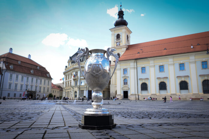 0P5A7987-2-696x464.jpg - Presa360