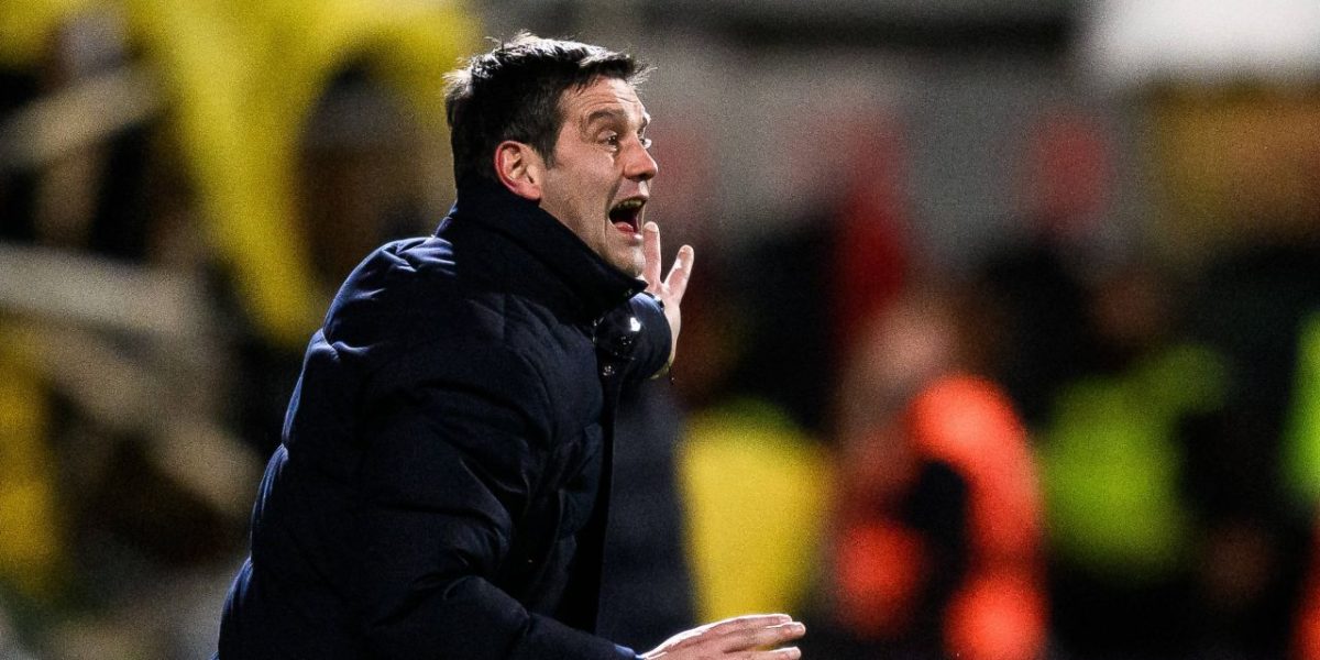 1771460108_chivu.jpg - Presa360