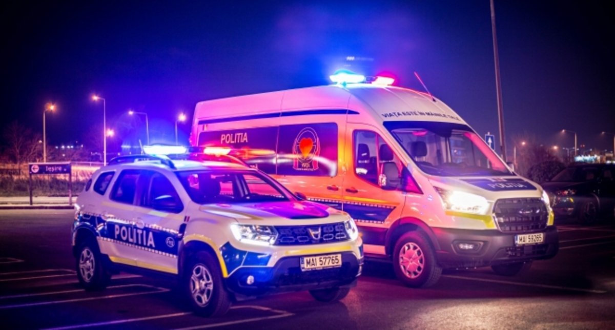 Mobilizare fără precedent a poliției rutiere în București pentru combaterea comportamentului agresiv în trafic în condiții de iarnă Nopțile trecute au adus o acțiune semnificativă a poliției rutiere din Capitală, menită să combată manifestările agresive ale șoferilor, în special în condițiile dificile ale sezonului rece și ale zăpezii