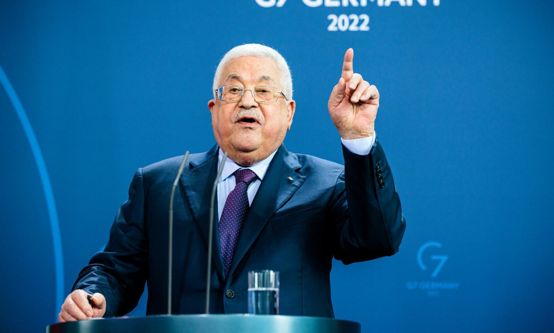 Președintele Mahmoud Abbas cere Israelului eliminarea obstacolelor pentru reafirmarea încetării focului în Fâșia Gaza Președintele palestinian Mahmoud Abbas a făcut un apel dureros la Israel, cerând ridicarea „tuturor obstacolelor” pe care le consideră a fi impuse în calea aplicării celui de-al doilea plan de încetare a focului în Fâșia Gaza