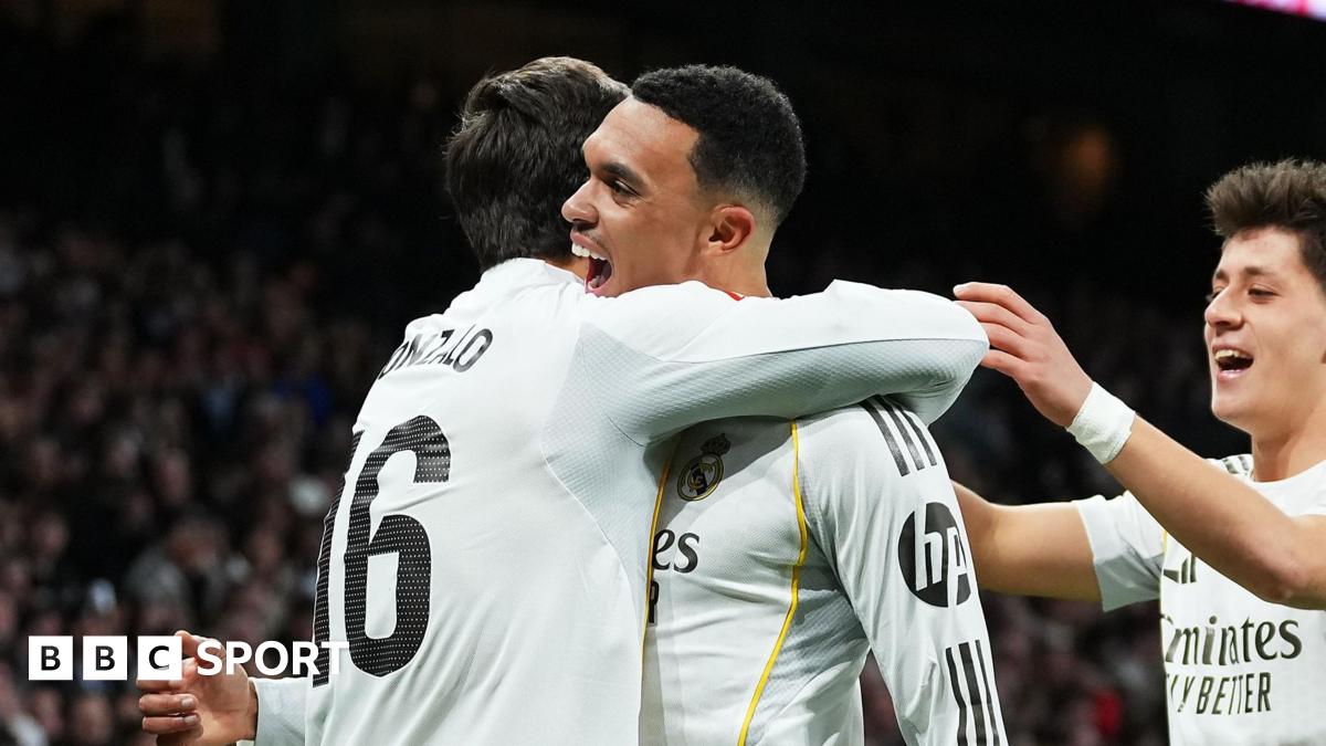 Victorii consecutive pentru Real Madrid: Trent Alexander-Arnold impresionează în prima sa apariție după accidentare Real Madrid a reușit să-și consolidateze poziția de lider în La Liga, după o victorie concludentă cu 4-1 în fața celor de la Real Sociedad, meci în care Trent Alexander-Arnold a oferit o asistență remarcabilă la revenirea pe teren, după o absență de peste două luni din cauza unei accidentări la coapsă