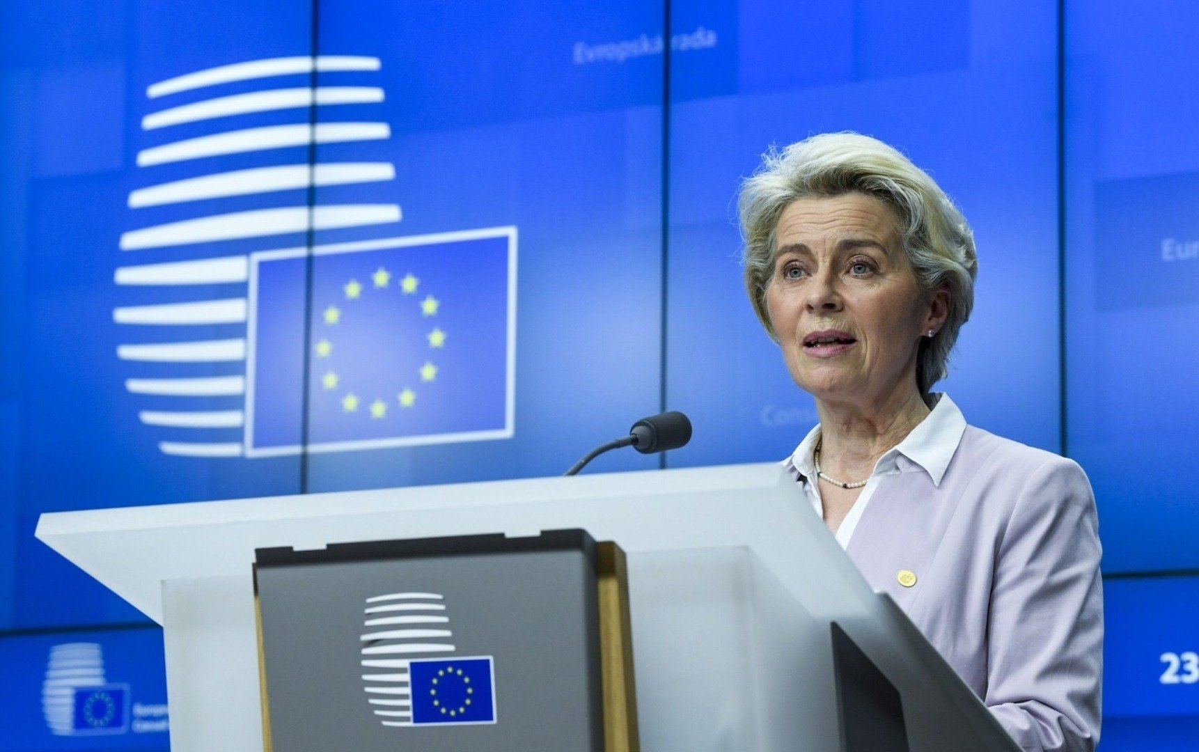 Vizită simbolică în Ucraina la patru ani de război: Ursula von der Leyen și Antonio Costa în misiune de susținere europeană Într-un moment încărcat de simbolism, Uniunea Europeană își reafirmă sprijinul pentru Ucraina, vizitând țara aflată în linia întâi a conflictului cu Rusia