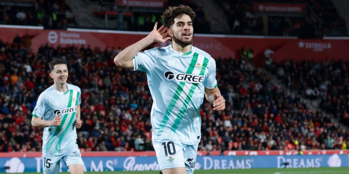 Abde y Bakambu devuelven al Mallorca al descenso