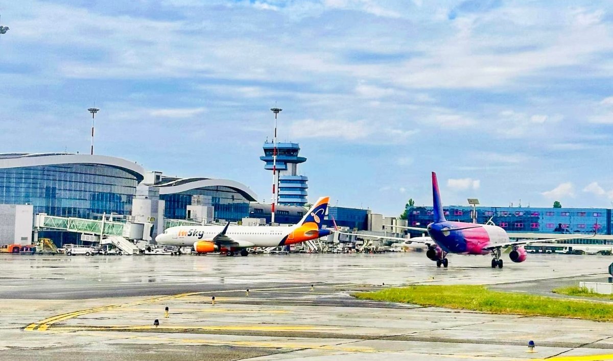Aeroportul Otopeni, „autogară” low-cost: 17 milioane de pasageri în terminale aglomerate în 2022