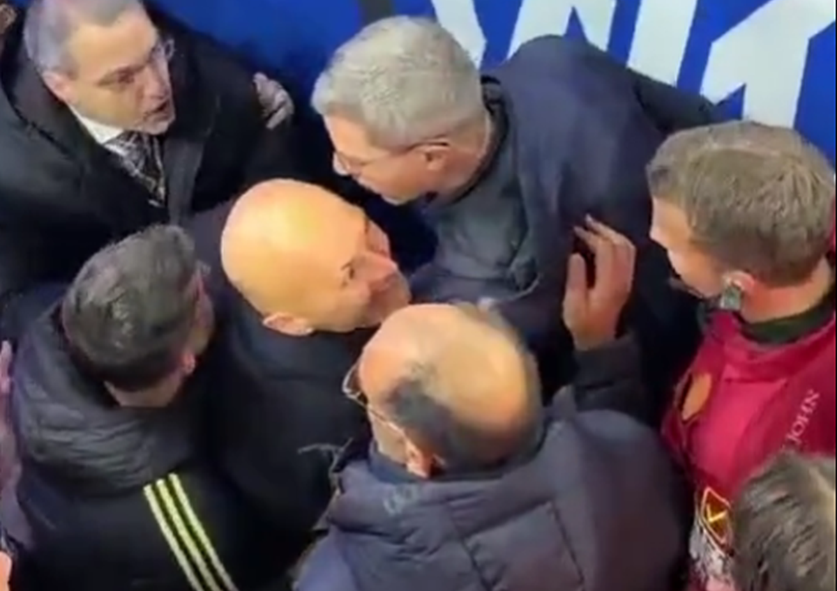 Conflicte la Milano: Oficialii Juventus îl atacă pe arbitrul La Penna!