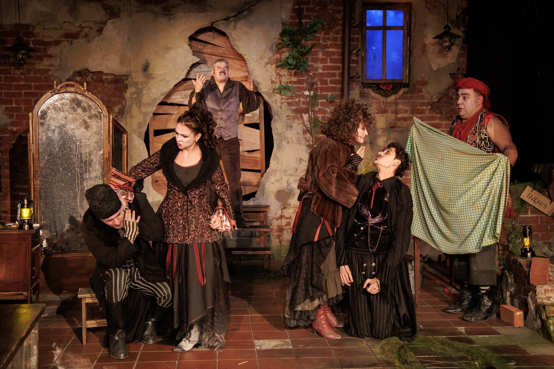 Teatrul românesc revine în forță pe scenele Capitalei, cu o comedie clasică reinterpretată și adusă la zi, într-un spectacol plin de culoare și umor, semnat de regizorul Dan Tudor