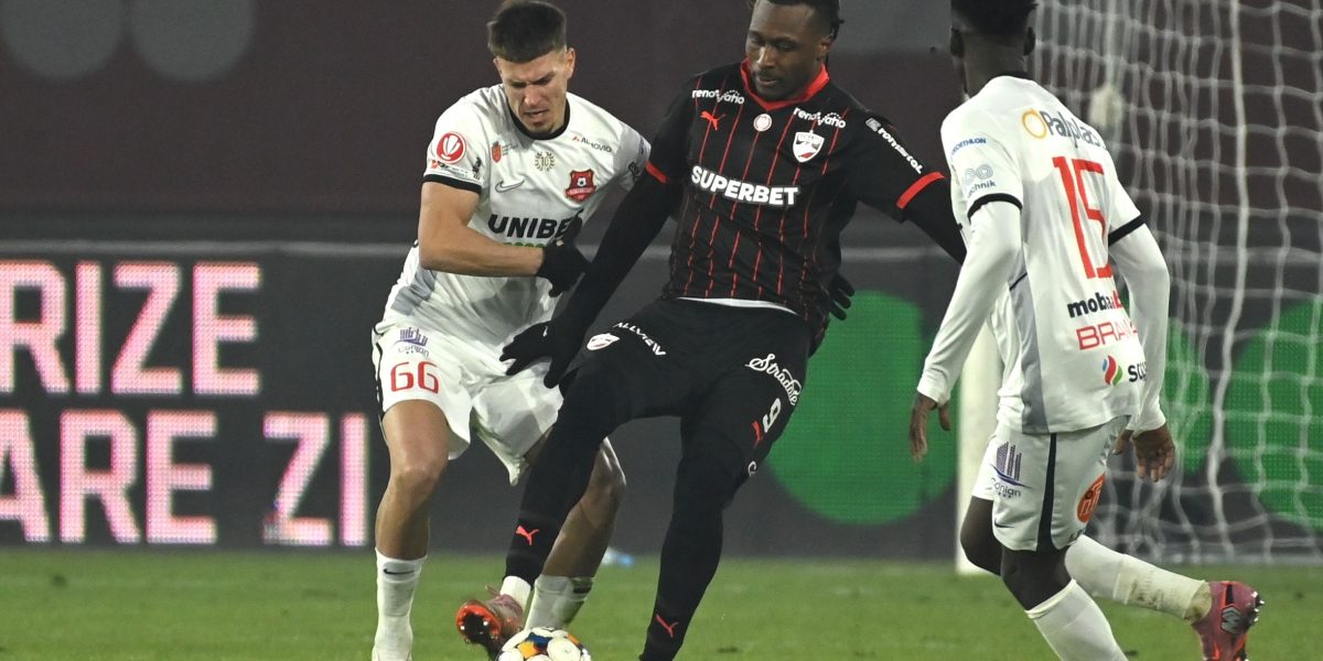 Dinamo-Hermannstadt-Live-Text-Online-de-la-ora-18.00-in-Cupa-Romaniei.-„Cainii-au-nevoie-de-victorie.jpeg - Presa360