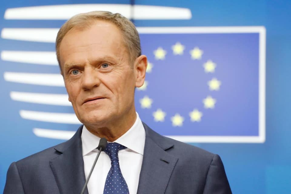 Premierul polonez Donald Tusk a avertizat recent asupra unui risc real și iminent: posibilitatea ca Polonia să părăsească Uniunea Europeană