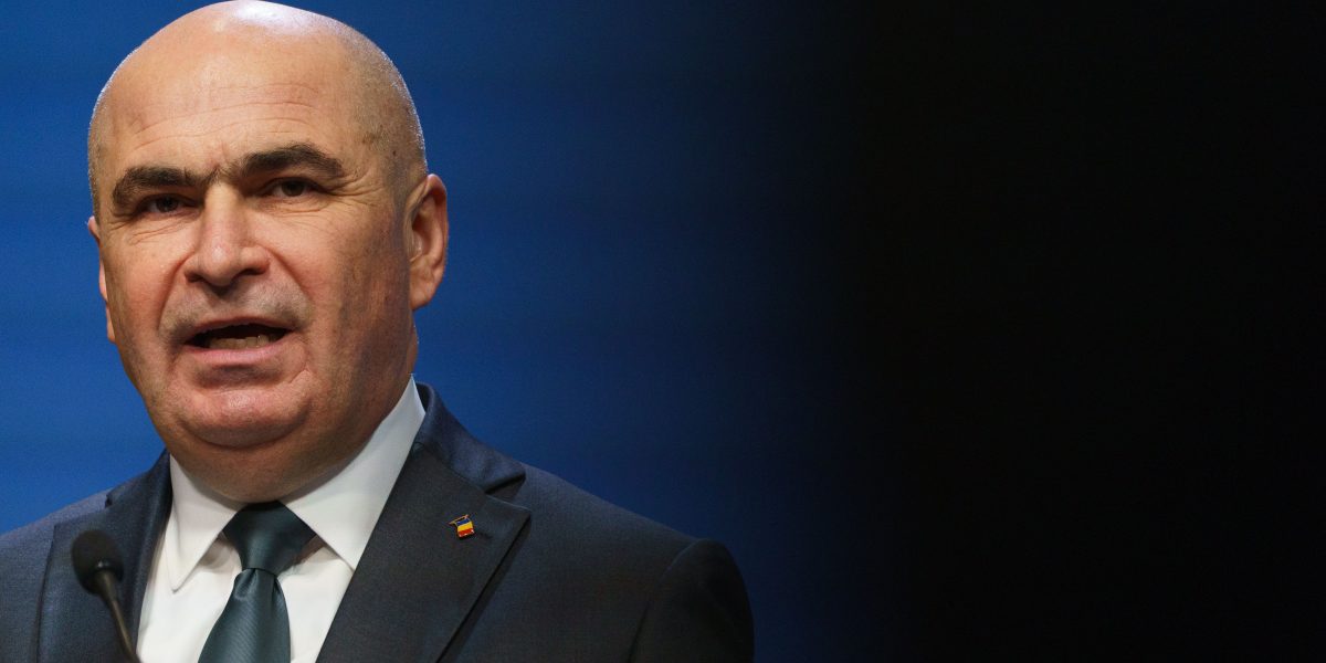 Dr. Cătălina Poiană, președintele Colegiului Medicilor, susține că vede o singură situație în care un medic să poată fi obligat să rămână în România, după ce Ilie Bolojan a spus că „ai o obligație față de țara aceasta”