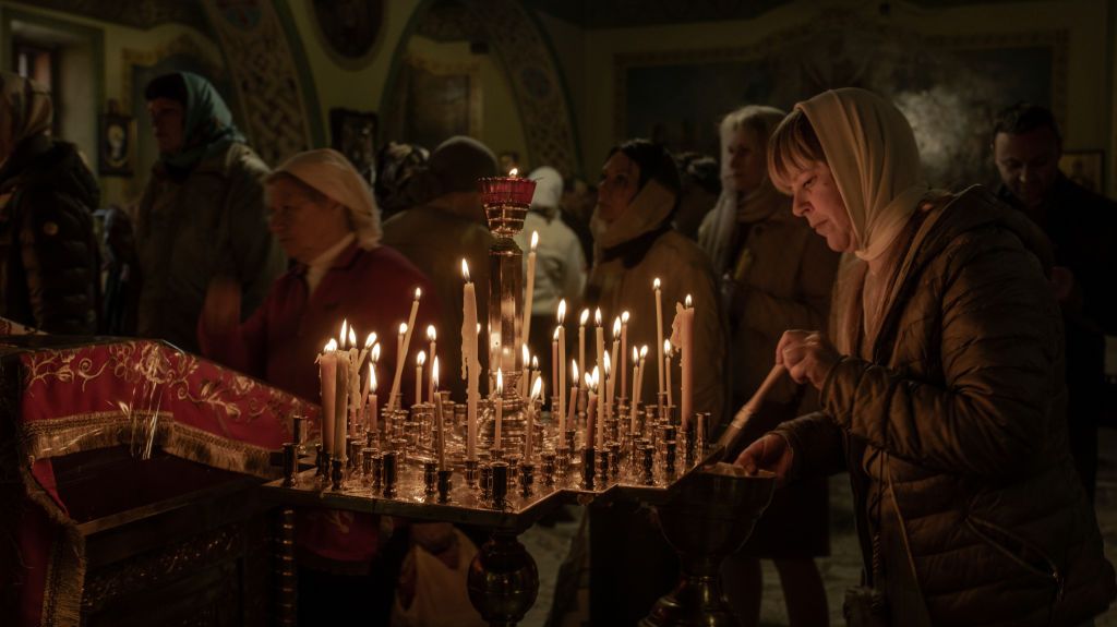 Sfântul Mucenic Haralambie - obiceiuri și tradiții de respectat pe 10 februarie. Ce rugăciune se spune astăzi