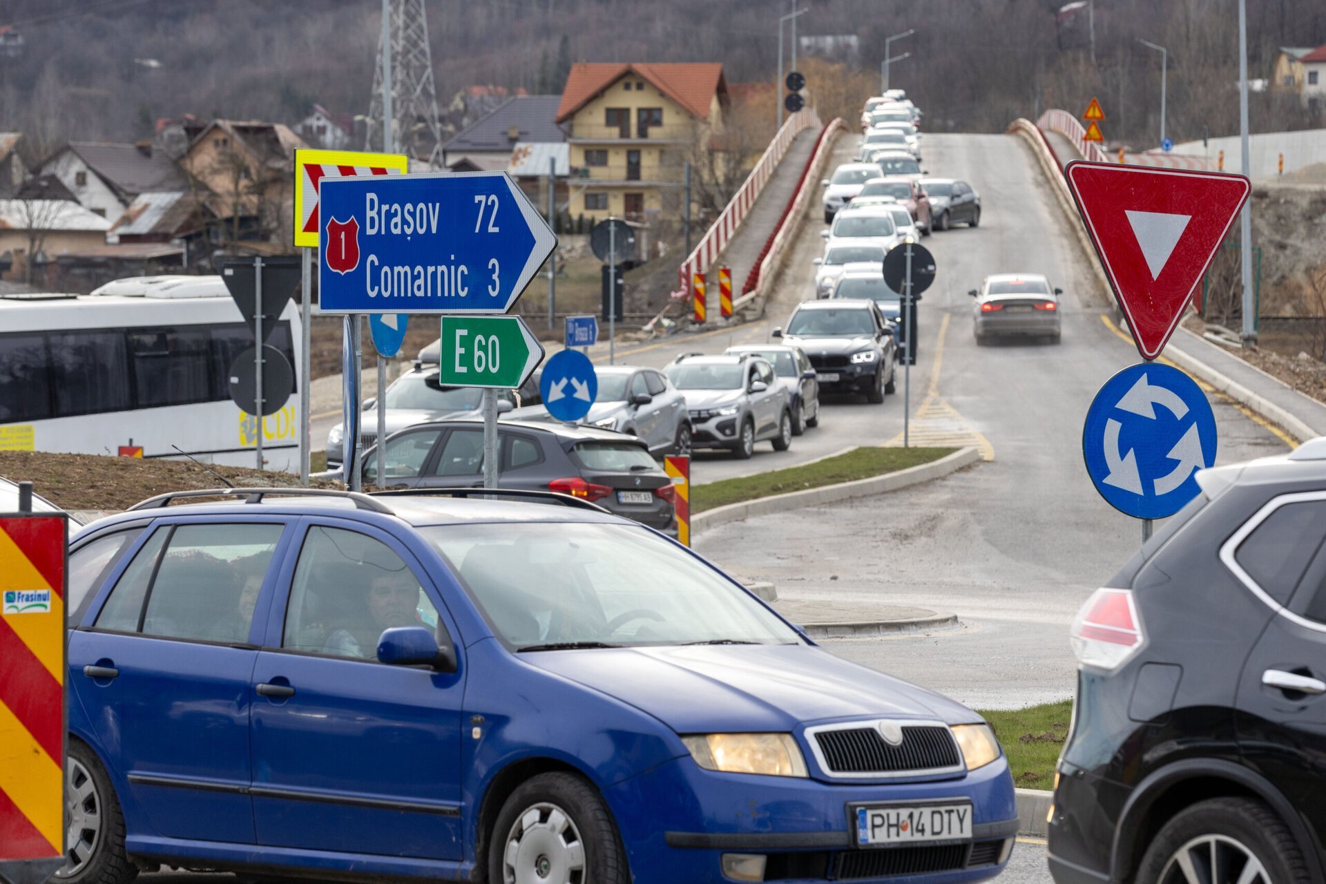 Restricții de circulație temporare pe DN1 pentru restricționarea sistemelor de monitorizare în Pasajul Băneasa Circulația pe DN1, una dintre cele mai aglomerate și importante drumuri din zona Capitalei, va fi restricționată temporar în aceste zile