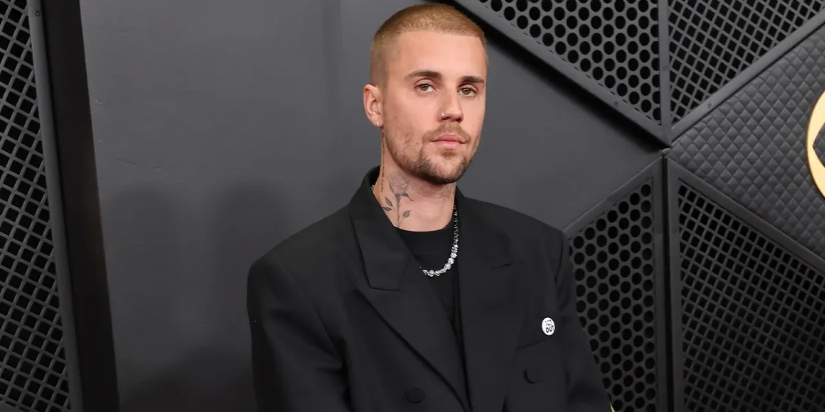 Justin Bieber performs in underwear, Trevor Noah slams Nicki Minaj and Trump at Grammys