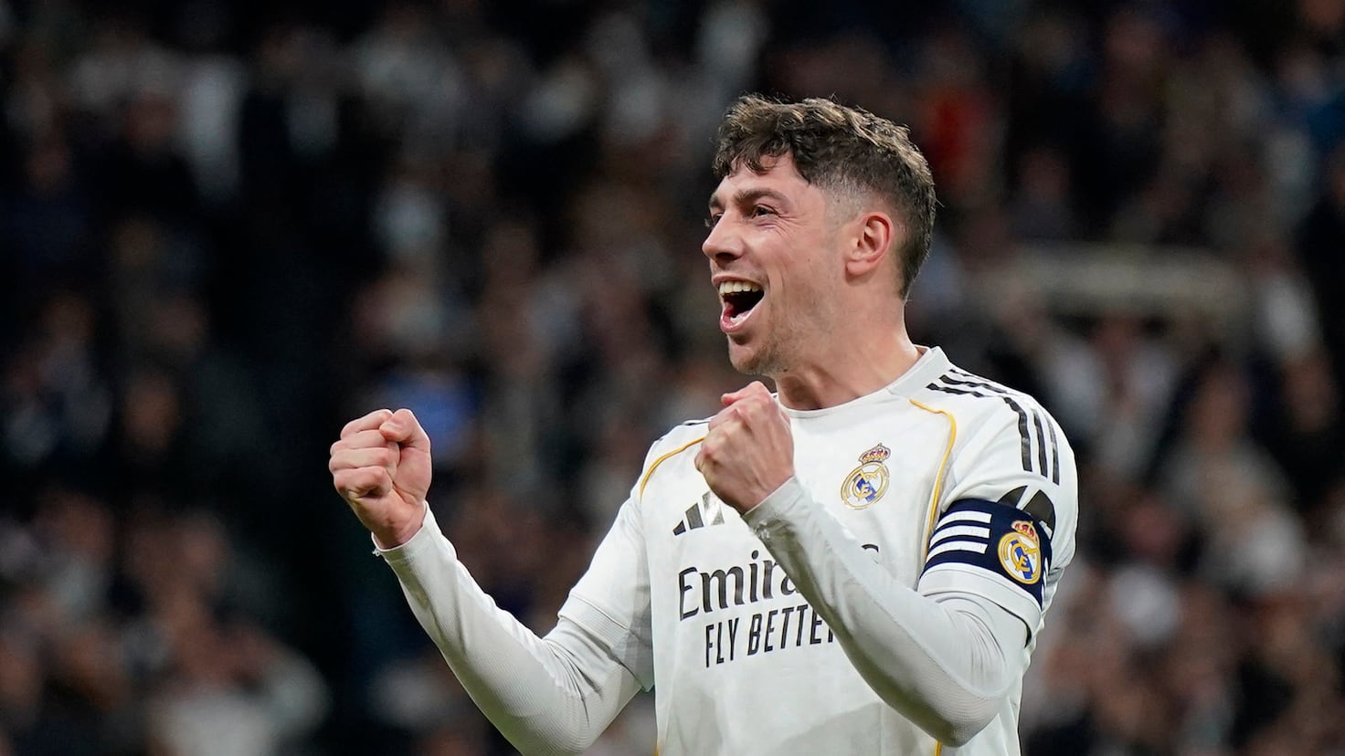 Prețul Valverde: O imagine comparativă între Real Madrid și Real Sociedad Real Madrid, una dintre cele mai prestigioase echipe de fotbal din istorie, are un lot evaluat la aproximativ 730 de milioane de euro, comparativ cu cei 121,5 milioane de euro ai echipei Real Sociedad