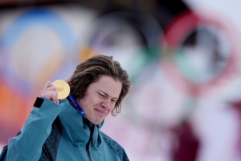 Premieră istorică pentru Brazilia la Jocurile Olimpice de Iarnă Lucas Pinheiro Braathen, schiorul brazilian, a scris istorie la Jocurile Olimpice de Iarnă de la Milano-Cortina, devenind primul atlet din America de Sud care câștigă o medalie în competiția de schi alpin