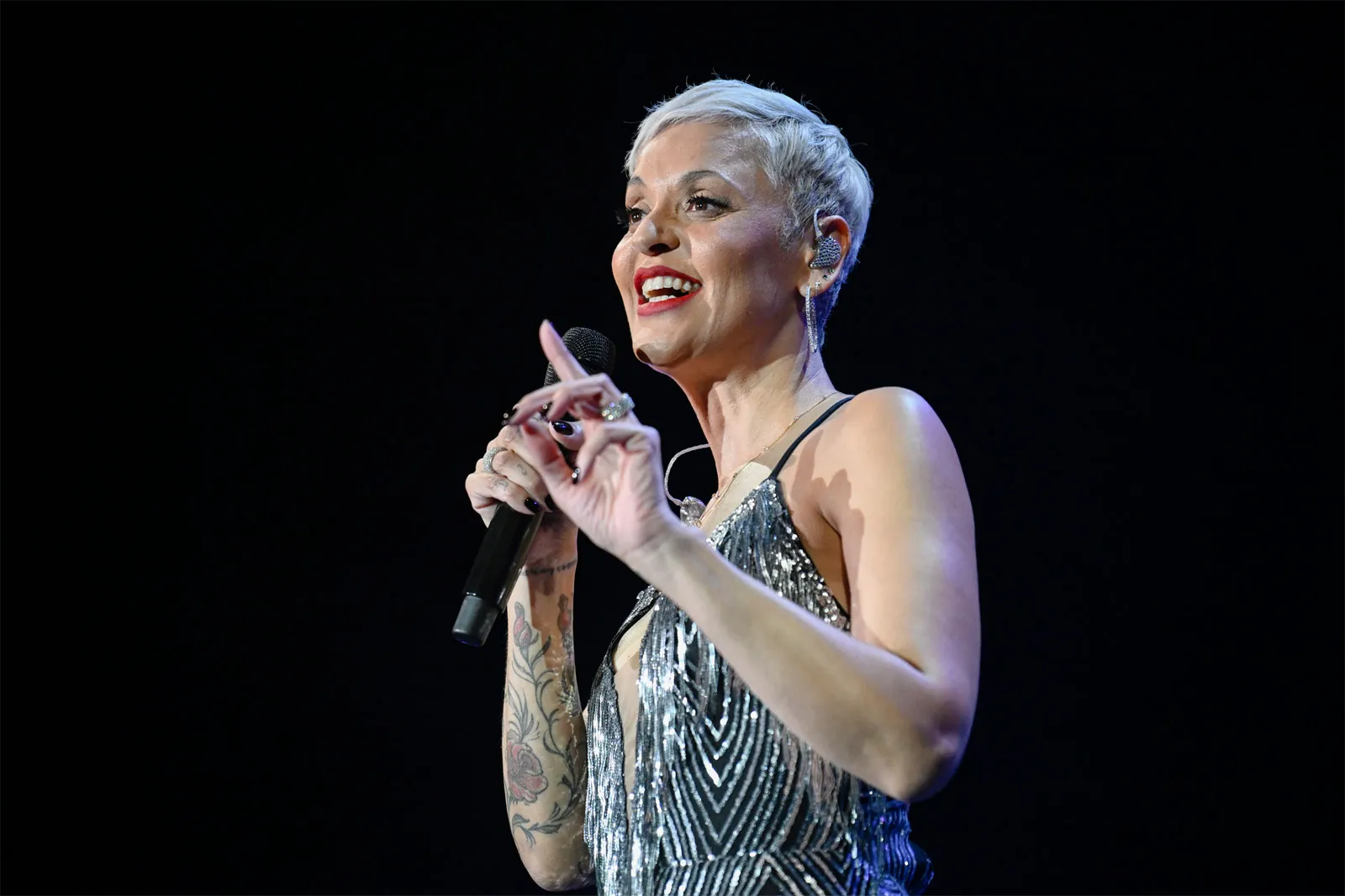 Mariza, numele care a consacrat fado-ul la nivel mondial, va poposi din nou în București, într-un concert programat pentru data de 23 februarie 2026, la Sala Palatului