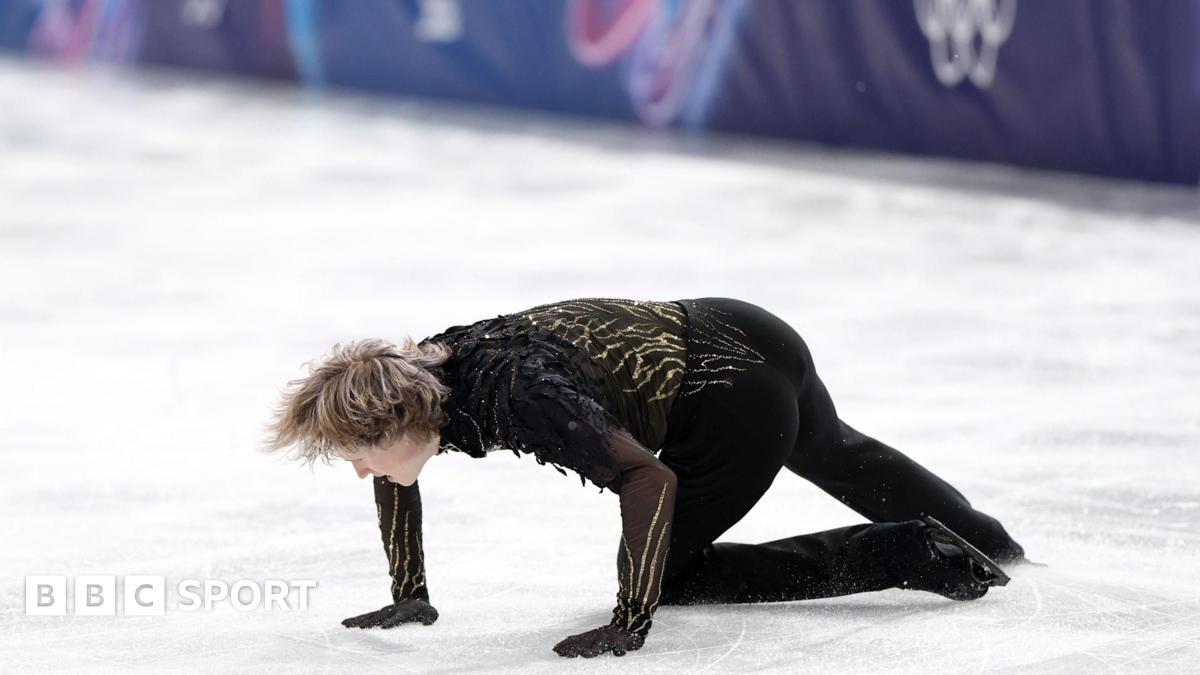 Malinin, înfruntat de propria timiditate pe scena olimpică Aleksandr Malinin, tânărul patinator artistic american, a suferit o dezamăgire considerabilă în cadrul Jocurilor Olimpice de iarnă, în urma unei prestații sub așteptări în proba de individual, lăsându-i pe fani și pe experți să se întrebe ce s-a întâmplat cu starul care părea de neînfrânt