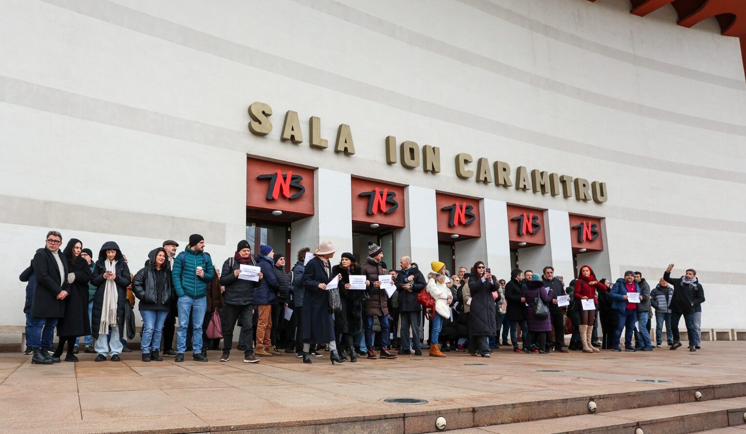 Sindicatul Actorilor cere demisia ministrului Demeter pentru insulte aduse profesioniștilor din cultură