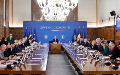 Guvernul a adoptat tăierile din administrație și pachetul de relansare economică Guvernul României a adoptat marți, prin ordonanțe de urgență, măsuri radicale destinate reformării administrației publice și stimulării economiei
