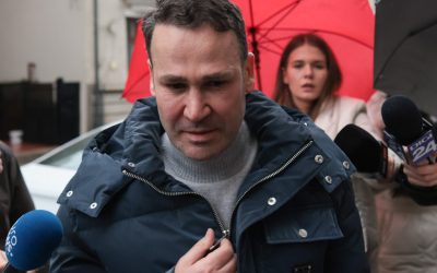 Robert Negoiță s-a întors la conducerea Primăriei Sectorului 3. Primul mesaj din biroul de primar, după decizia instanței