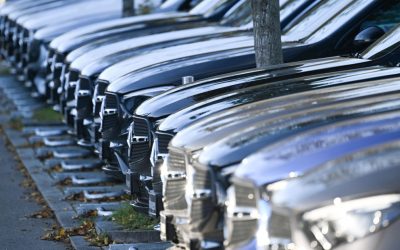 Cum ocolește Rusia sancțiunile Occidentului importând mașini din China