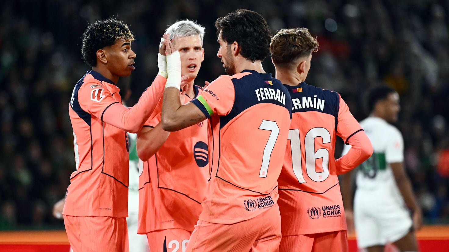 Barcelona își menține avansul în fruntea clasamentului după victoria de la Elche FC Barcelona a obținut o victorie importantă pe terenul lui Elche, scor 3-1, consolidându-și astfel poziția de lider în La Liga