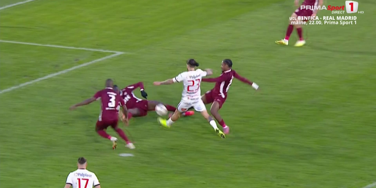 VAR a intervenit de DOUĂ ori la aceeași fază în Hermannstadt