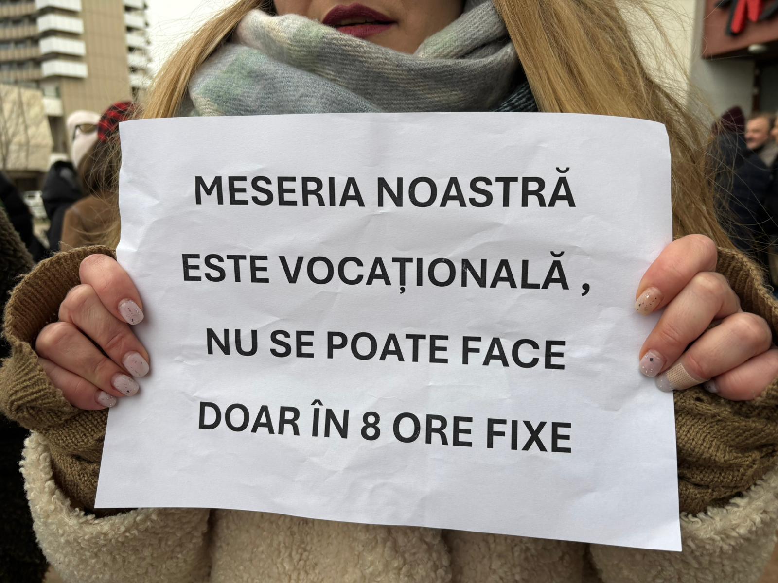 Guvernul român pregătește modificări ale legislației privind spectacolele și concertele, vizând în principal reglementarea clară a timpului de lucru pentru personalul de execuție