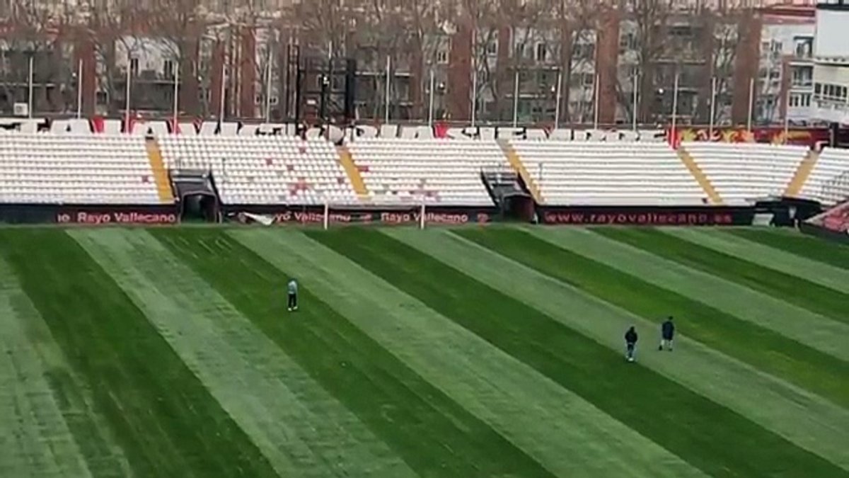 Rayo - Oviedo, suspendat pentru siguranța jucătorilor: detalii șocante!