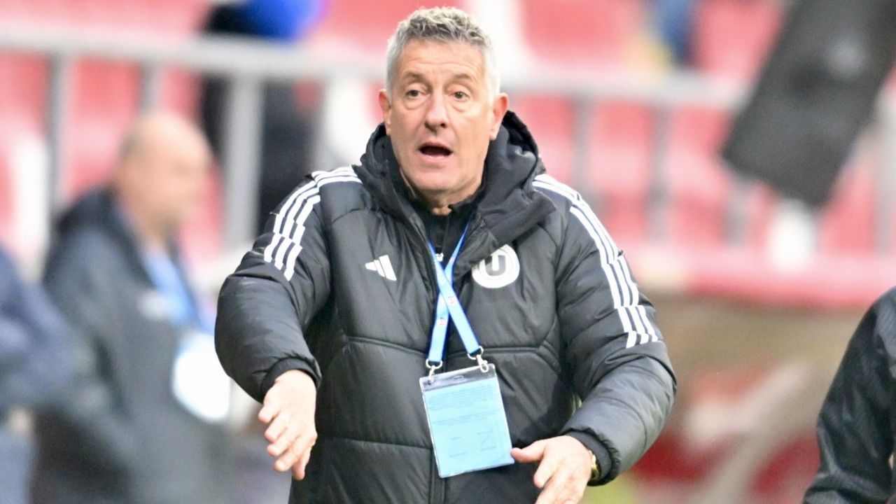 Derby-ul Clujului: Spectacol sportiv umbrit de scandal CFR Cluj și Universitatea Cluj au oferit un meci electrizant în derby-ul clujean, desfășurat pe terenul campioanei en titre, CFR