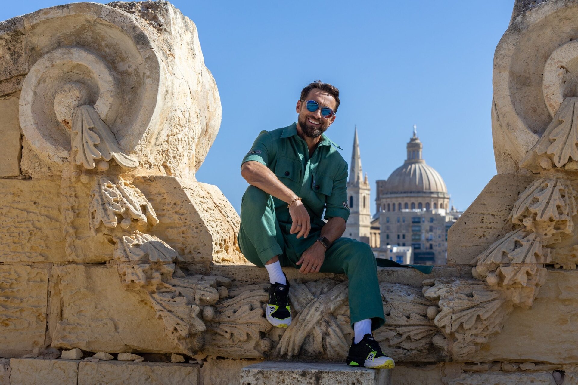 Dani Oțil testează dragostea cuplurilor înainte de marea finală!