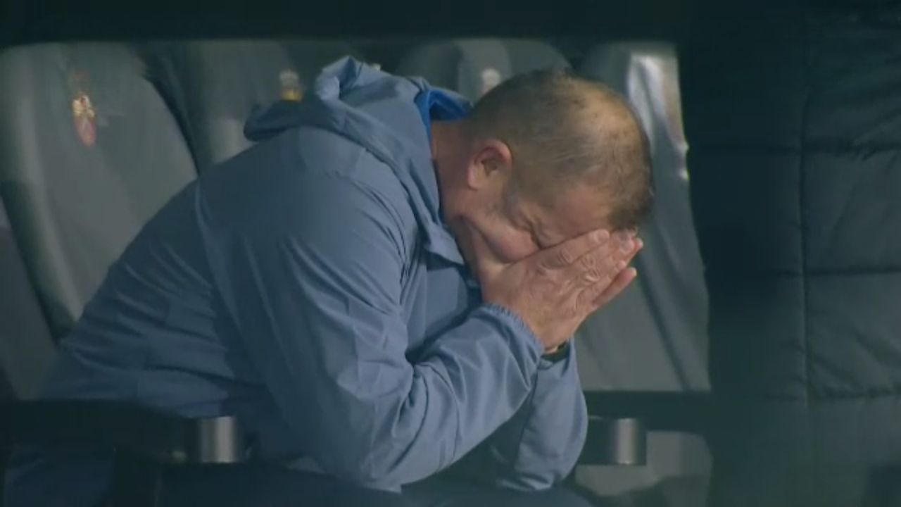 Controversele arbitrajului bântuie meciul Hermannstadt – CFR Cluj Meciul dintre Hermannstadt și CFR Cluj, desfășurat recent în Liga I, a fost marcat de momente controversate care agită și mai mult atmosfera deja tensionată din fotbalul românesc