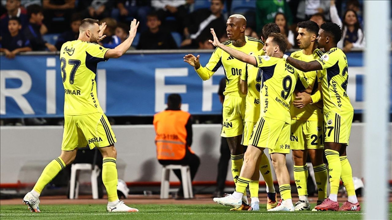 Fenerbahçe, Kocaelispor: Momente electrizante pe teren!